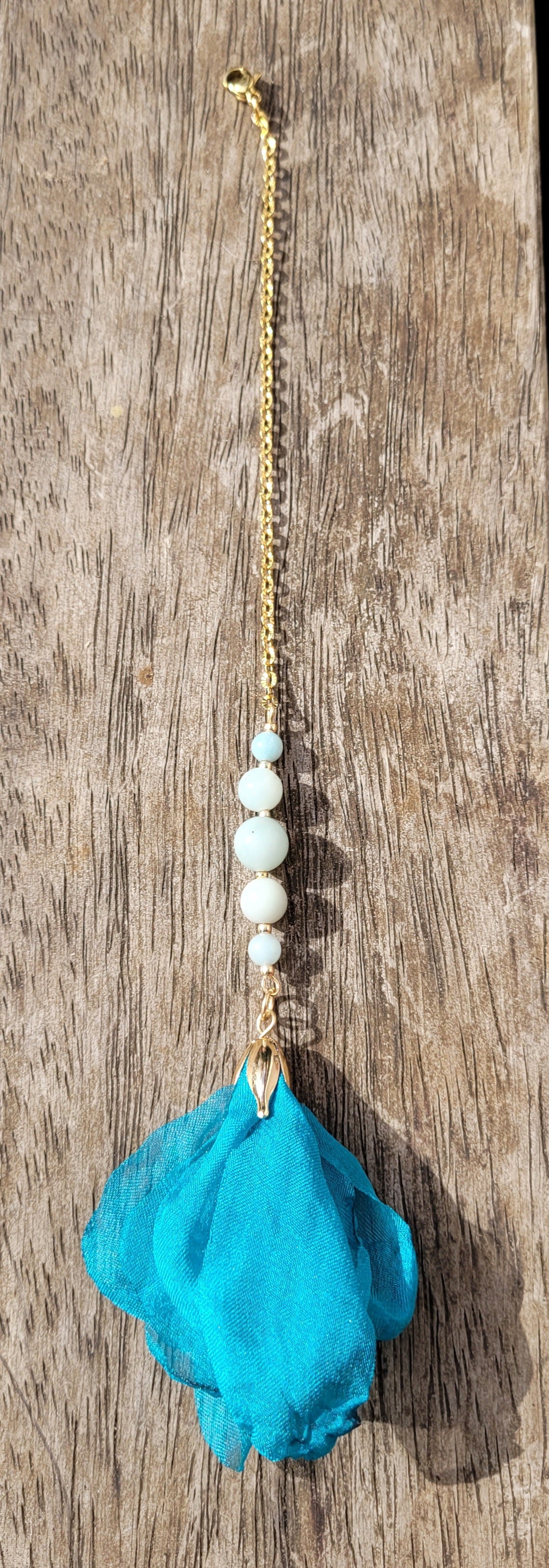 Boucles d'oreilles et bijou de dos en amazonite
