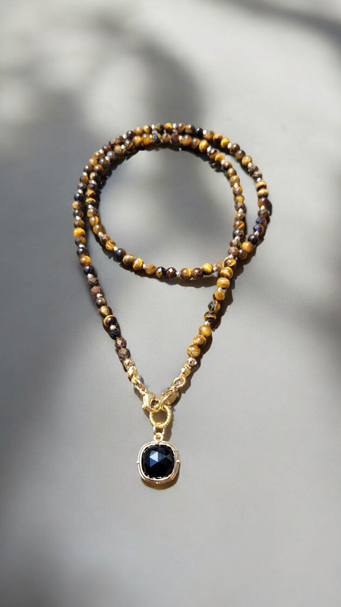 Colliers à Pendentifs Interchangeables – Aura Libre