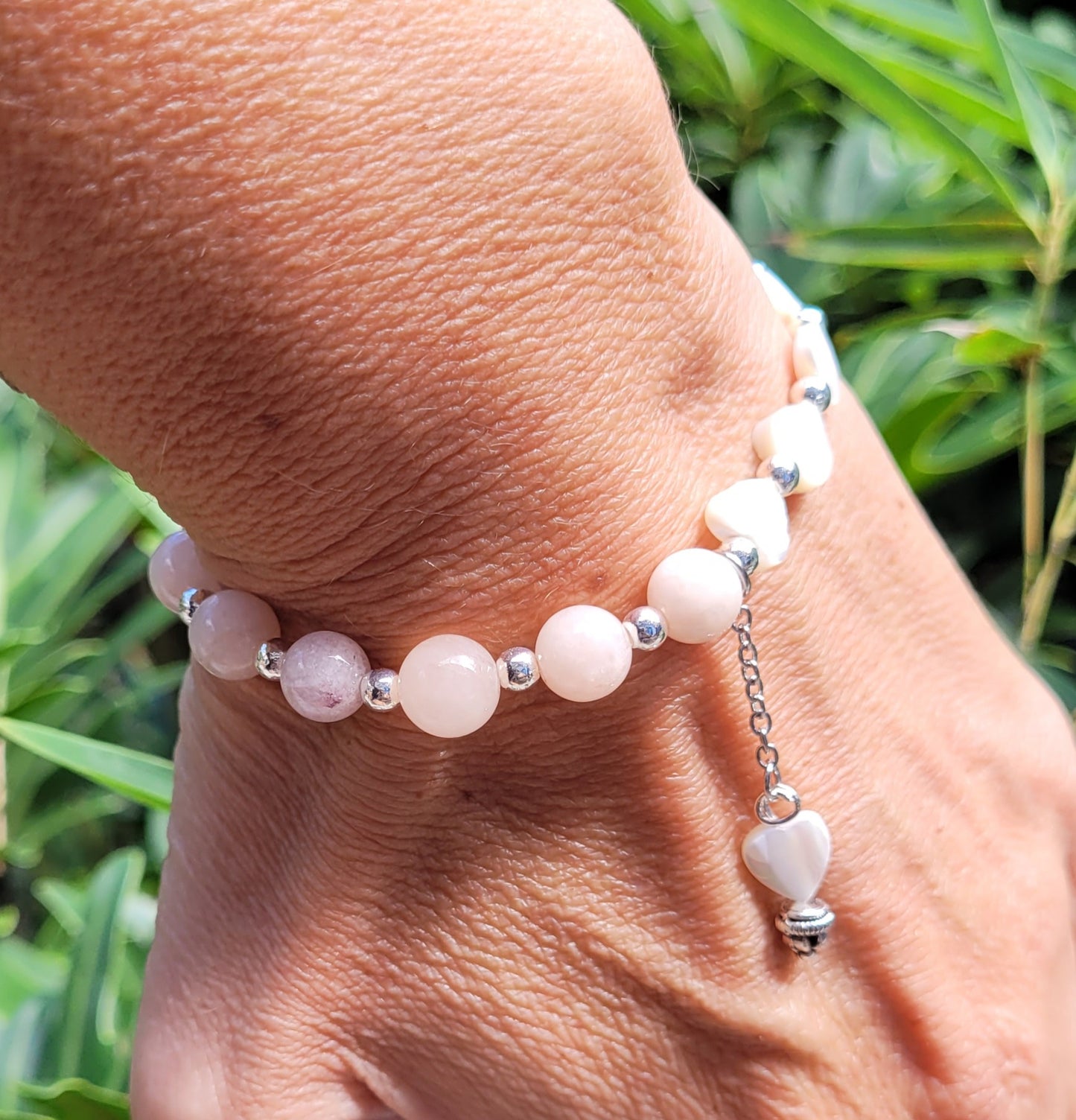 Bracelet en nacre et morganite