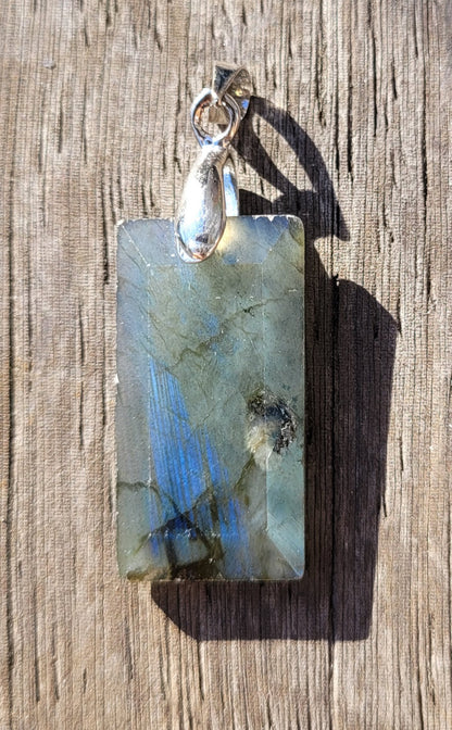 Pendentif en labradorite