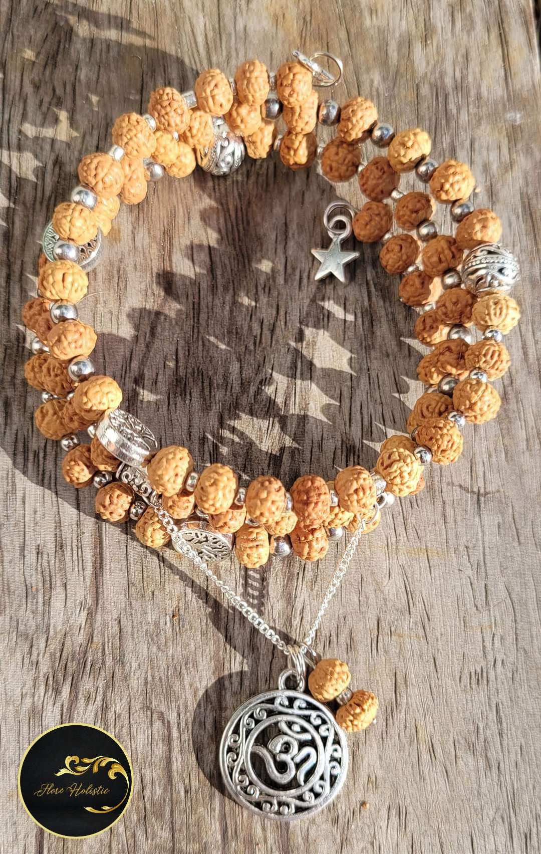 Bracelet multirangs en rudraksha