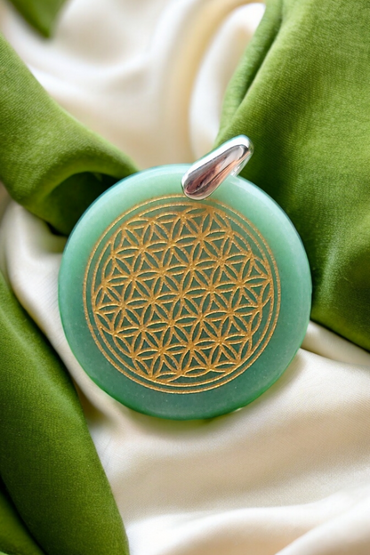 Pendentif en jade de Birmanie