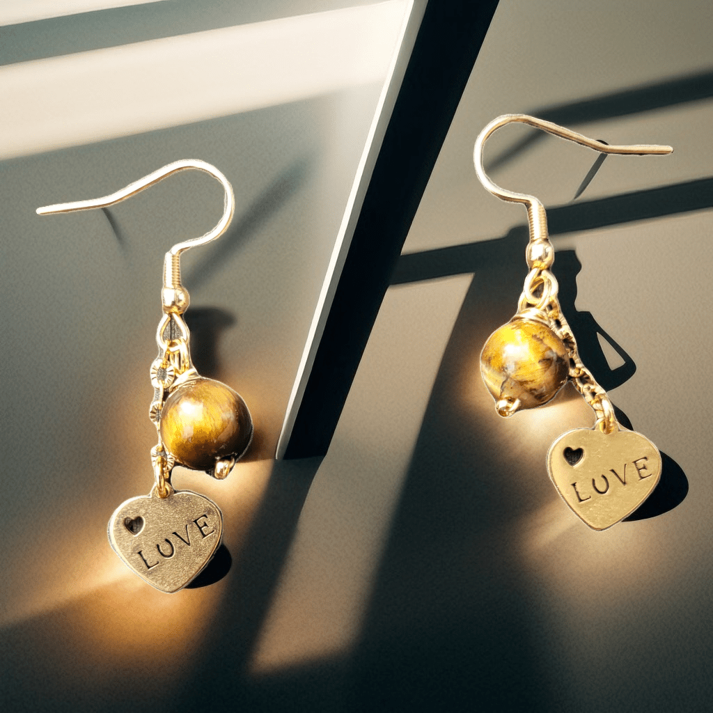 Boucles d’oreilles Œil de Tigre et pendentif LOVE – Protection et confiance - Boucles d'oreilles pierres naturelles - Flore Holistic