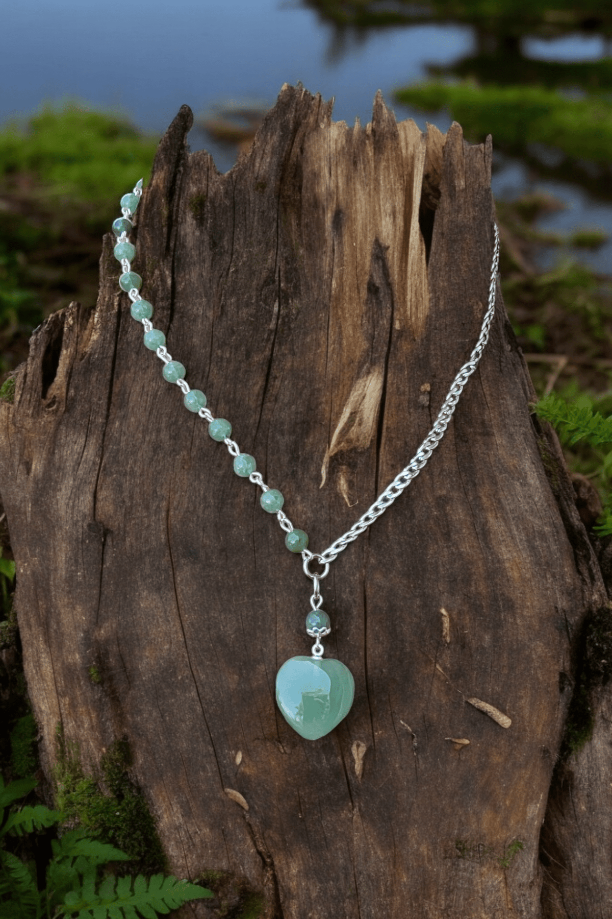 Collier Asymétrique Aventurine Verte – Cœur et Harmonie - Collier pierres naturelles - Flore Holistic