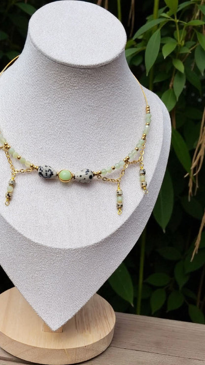 Collier Calcite Verte, Jaspe Dalmatien et Jade Blanc – Douceur et ancrage | Aura Libre - Collier pierres naturelles - Flore Holistic