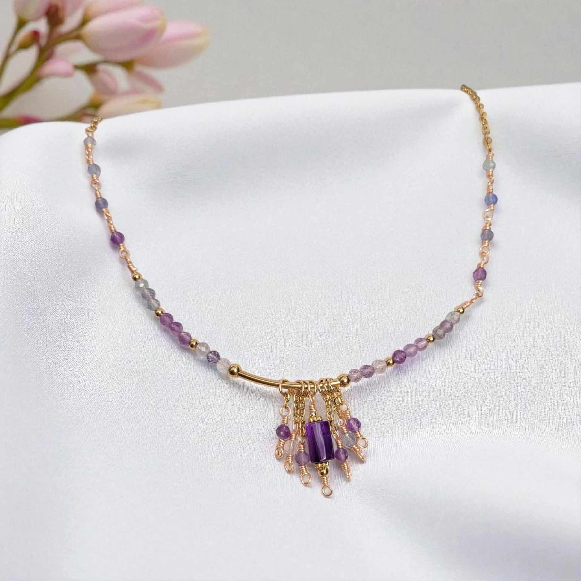 Collier Fluorite Rainbow et Améthyste – Clarté et intuition | Aura Libre - Collier pierres naturelles - Flore Holistic
