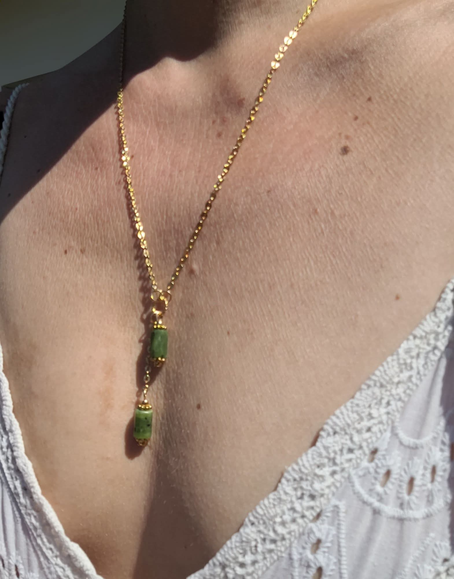 Collier Jade Néphrite – Sérénité et harmonie | Aura Libre - Collier pierres naturelles - Flore Holistic