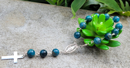 Dizainier en apatite - Chapelet pierres naturelles - Flore Holistic