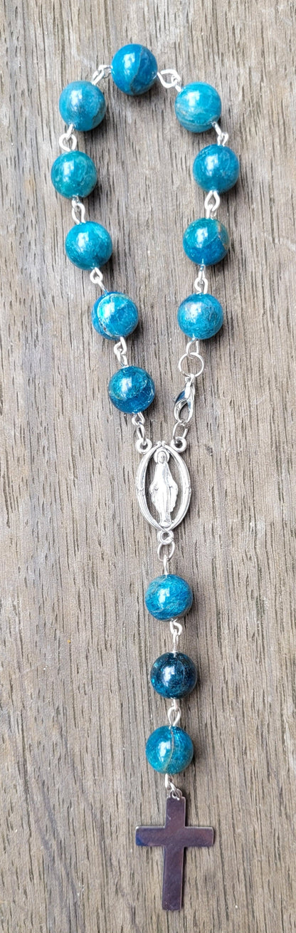 Dizainier en apatite - Chapelet pierres naturelles - Flore Holistic