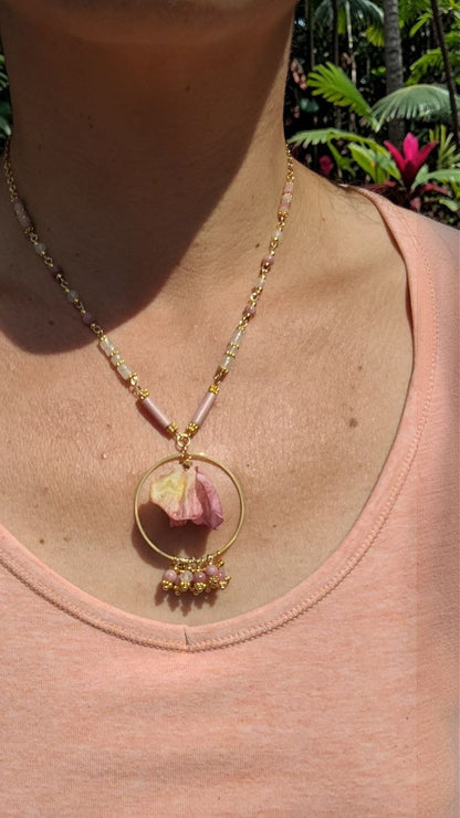 Parure Rhodonite et quartz rose - Douceur et retour à soi - Parure en pierres naturelles - Flore Holistic