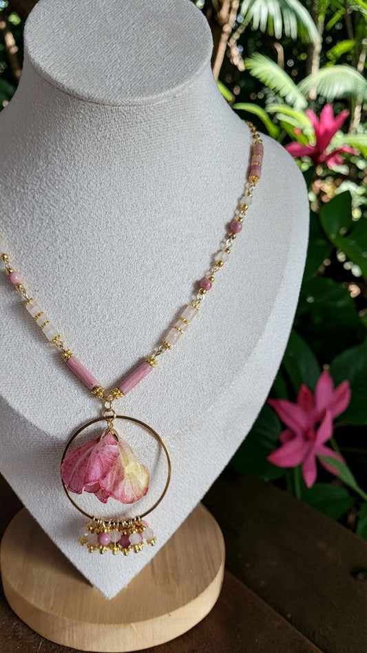 Parure Rhodonite et quartz rose - Douceur et retour à soi - Parure en pierres naturelles - Flore Holistic