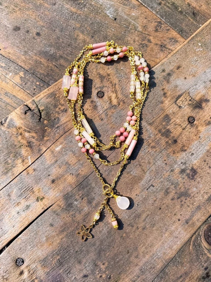 Parure Rhodonite et quartz rose - Douceur et retour à soi - Parure en pierres naturelles - Flore Holistic