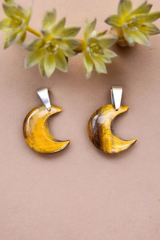 Pendentif Lune en Œil de Tigre – Protection et Confiance - Pendentif en pierre naturelle - Flore Holistic
