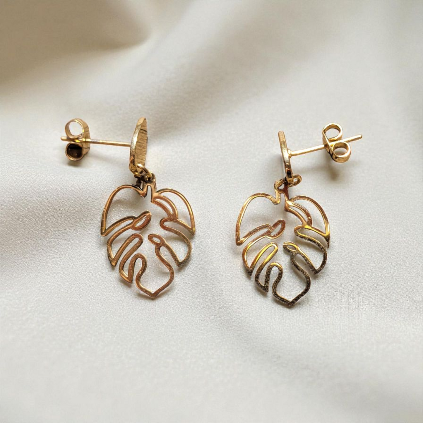 Boucles d’oreilles Monstera – Acier inoxydable doré