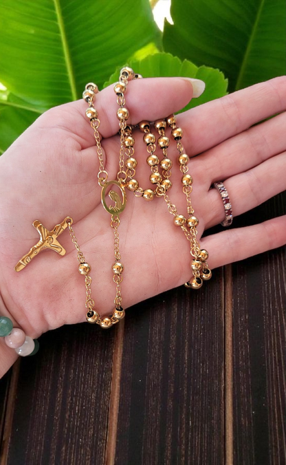 ✨ Chapelet en acier inoxydable doré – Résistant & intemporel