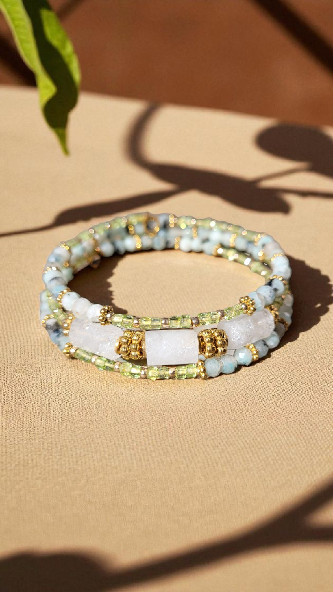 Bracelets multirangs Aura Libre – Énergie & Élégance