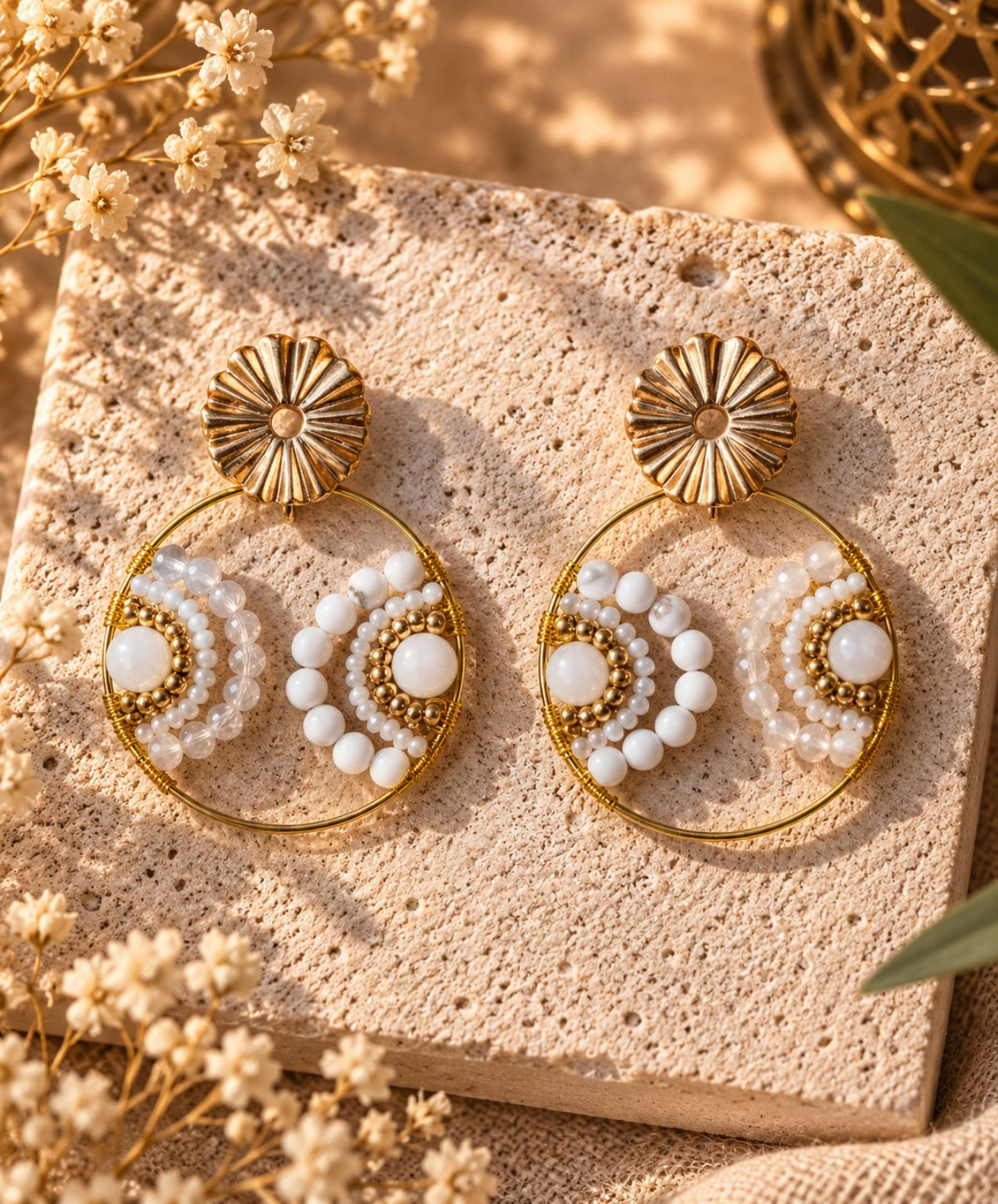 Boucles d’oreilles de la parure Sultana Éther en pierres naturelles